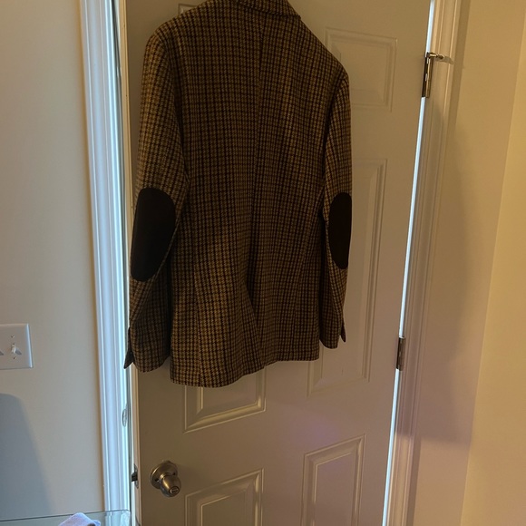 Banana Republic relaxed tapered fit suit. Jacket and pants. - Picture 9 of 9